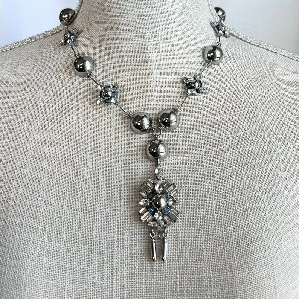Silver Chrome Blue Crystal Fashion Necklace Never Worn Stunning‎